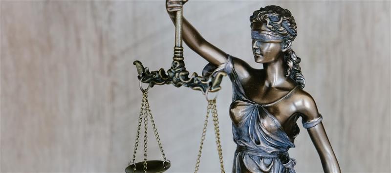 lawyer1